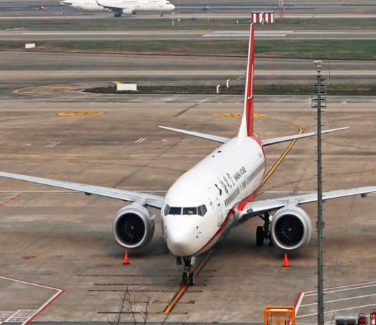 Reino Unido y ocho países más suspenden todos los vuelos de Boeing 737 Max