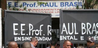 Dos jóvenes matan a cuatro alumnos y dos trabajadores antes de suicidarse en Brasil