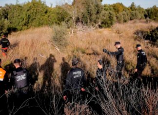 Hallan muertos los dos niños desaparecidos en Godella tras interrogar a los padres