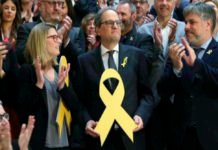 Casado insta a intervenir los Mossos si Torra no retira los lazos amarillos