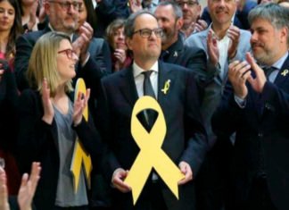 Casado insta a intervenir los Mossos si Torra no retira los lazos amarillos