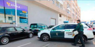 Hallan muerta y semidesnuda a una joven en un polígono de Torrevieja