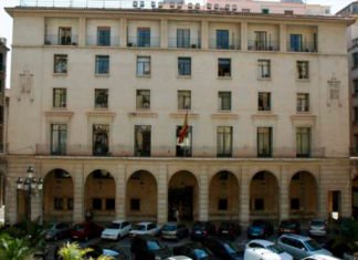 Condenan a 25 años de prisión a un hombre por intentar matar a martillazos a su mujer e hijastro en Alicante