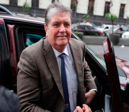 Muere el expresidente peruano Alan García tras dispararse en el cuello