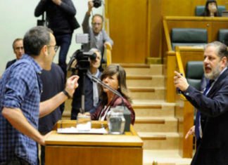 Bildu llama «nazis» y «franquistas» a policías y guardias civiles (VÍDEO)