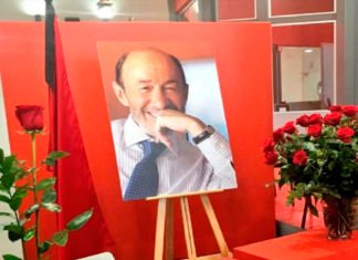 El Adiós a Rubalcaba incidentado por un anonimo