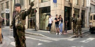 Al menos trece heridos en la explosión de un paquete bomba en el centro de Lyon