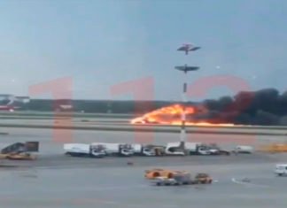 41 muertos tras arder un avión en Moscú por culpa de un rayo
