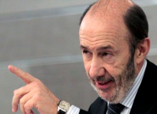 El Rey y el mundo político dan su apoyo a Alfredo Pérez Rubalcaba