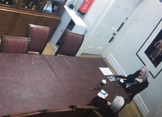 Los abusos y excesos de Julian Assange cuando vivía en la embajada de Ecuador en Londres