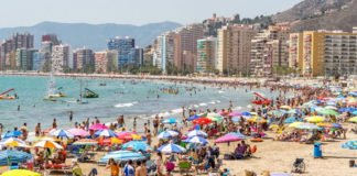 Detienen a cinco hombres por el asalto sexual a una mujer cuando salía de una playa naturista