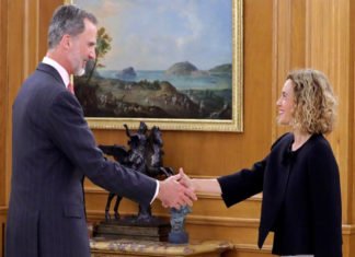 Batet comunica al rey en Zarzuela los representantes políticos que acudirán a sus consultas para la investidura