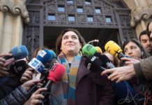 La «podemita» alcaldesa de Barcelona se sube su sueldo un 40% «porque ella lo vale»