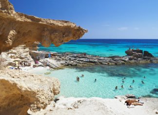 Las mejores playas de España para visitar este verano