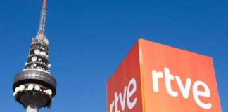 62 Diplomáticos y profesionales de RTVE se rebelan contra Rosa María Mateo por la entrevista al «terrorista convicto» Otegui