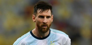 Conmebol evalúa una doble sanción para Leo Messi