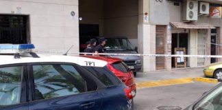 ASESINADA «Una mujer muere apuñalada por su marido en Elche»