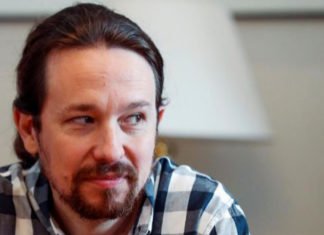Pablo Iglesias irrita a Pedro Sánchez con su consulta para entrar en el Gobierno