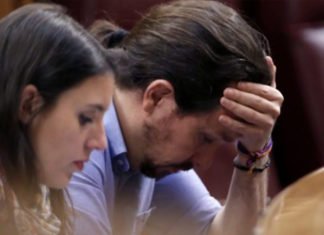 Pataleta de Pablo Iglesias. La filtración desde Ferraz que aceleró la consulta a las bases de Podemos