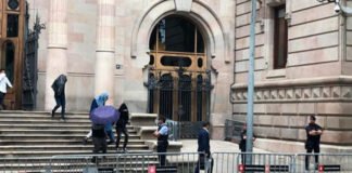 La policía investiga las circunstancias de la agresión sexual de la nueva ‘Manada’ de Manresa y el grado de implicación de los detenidos