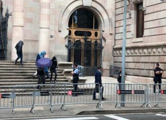 La policía investiga las circunstancias de la agresión sexual de la nueva ‘Manada’ de Manresa y el grado de implicación de los detenidos