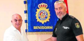 Herido un alcalde del PP mientras trataba de detener a un ladrón en Benidorm