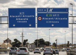 El PSOE de Elche pedirá el lunes en el pleno a través de una moción que el Ministerio de Fomento garantice la gratuidad de la AP-7