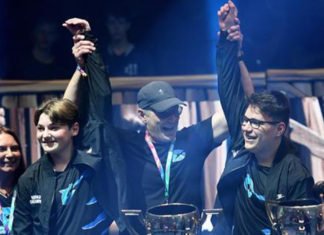 Nyhrox, y su compañero Aqua de 16 años de edad son el primer dúo campeón del mundo de FORNITE, ganando el premio de «3 millones de dolares»