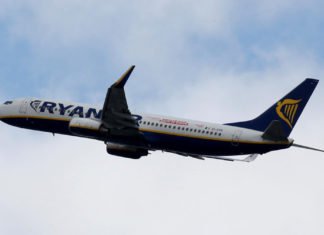 «Aviso de Bomba» desalojan un avión en el aeropuerto de Fuerteventura