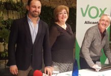 Vox renuncia al proyecto del PP de «España Suma» y se presentará en solitario a las próximas elecciones generales