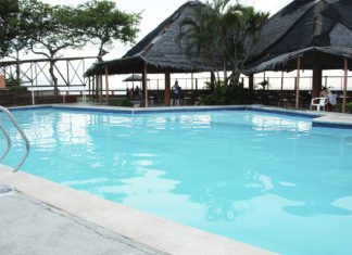 El reto más asqueroso del verano: «defecar en las piscinas municipales»