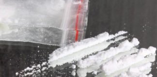 La Policia Nacional detiene a cuatro personas e incauta cerca de 600 gramos de cocaína, marihuana, un revólver y más de 17.000 euros en Benidorm