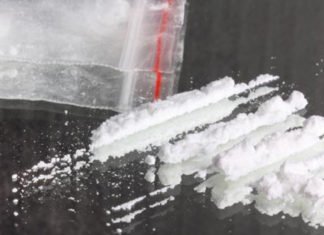 La Policia Nacional detiene a cuatro personas e incauta cerca de 600 gramos de cocaína, marihuana, un revólver y más de 17.000 euros en Benidorm