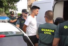 Cárcel para tres miembros de la «Manada de Benidorm» por abuso sexual y libertad provisional para los otros dos