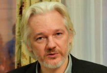 La Madre de Assange denuncia que su hijo es «asesinado lentamente» es el problema cuando el enemigo lo tienes tan cerca