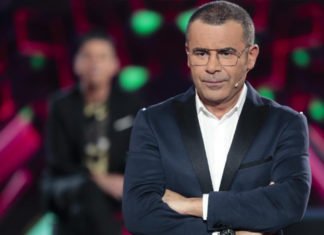 Jorge Javier Vázquez dice: los «amargados» critican mis desnudos, «Parece que he cometido un crimen»