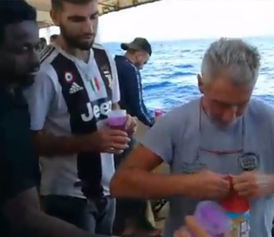 «Avistamos Tierra» El Open Arms entra en aguas italianas pese al rechazo de Salvini