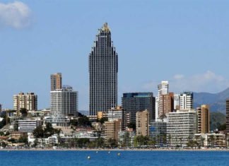 Gran Hotel Bali de Benidorm, un coloso repleto de mentiras y engaños a sus clientes