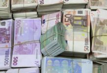 La incertidumbre generada por Pedro Sánchez puede hacer perder a España más de 4.000.000.000 de euros