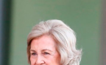 Don Juan Carlos evoluciona en la UCI tras la operación cardiaca a la que ha sido sometido hoy