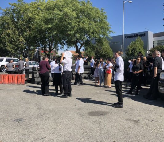 Última hora: Centro Comercial desalojado en Los Ángeles ante posible tiroteo con víctimas