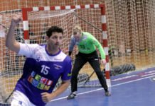 El Balonmano Benidorm busca en Pamplona su primer triunfo como visitante esta temporada