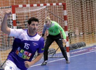 El Balonmano Benidorm busca en Pamplona su primer triunfo como visitante esta temporada