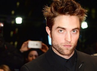 ¡Parece que esto me va a cambiar la vida! “El traje de Batman te hace sentir poderoso, pero ponértelo es humillante”