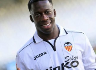 Una alta funcionaria de la Agencia Tributaria estafó 6.281.078,86 euros a decenas de jugadores de fútbol