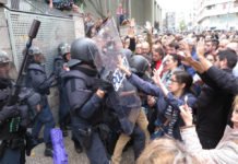 La Guardia Civil detiene a nueve independentistas que planeaban acciones violentas y terroristas con fines secesionistas