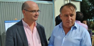 ¡¡¡A la calle los dos!!!