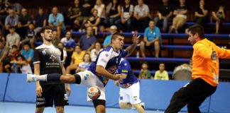 El Balonmano Benidorm deja escapar dos puntos frente al Valladolid pese a su buen juego