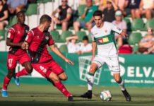 Elche y Rayo Vallecano empatan y siguen sumando en la clasificación de Segunda División