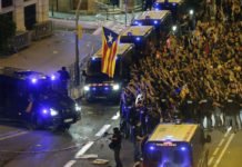 Dispositivo policial intensificado logra prevenir enfrentamientos entre aficionados radicales previo al derbi sevillano